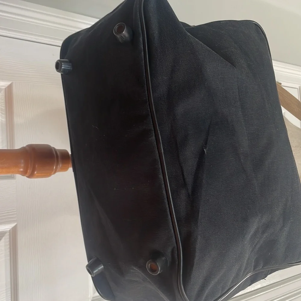 Vtg American Flyer, duffel bag carry on shoulder strap zipper pocket black brown